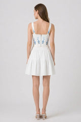 White Floral Bustier Crop Top for Beach Cocktail Nights & Summer Getaway Looks