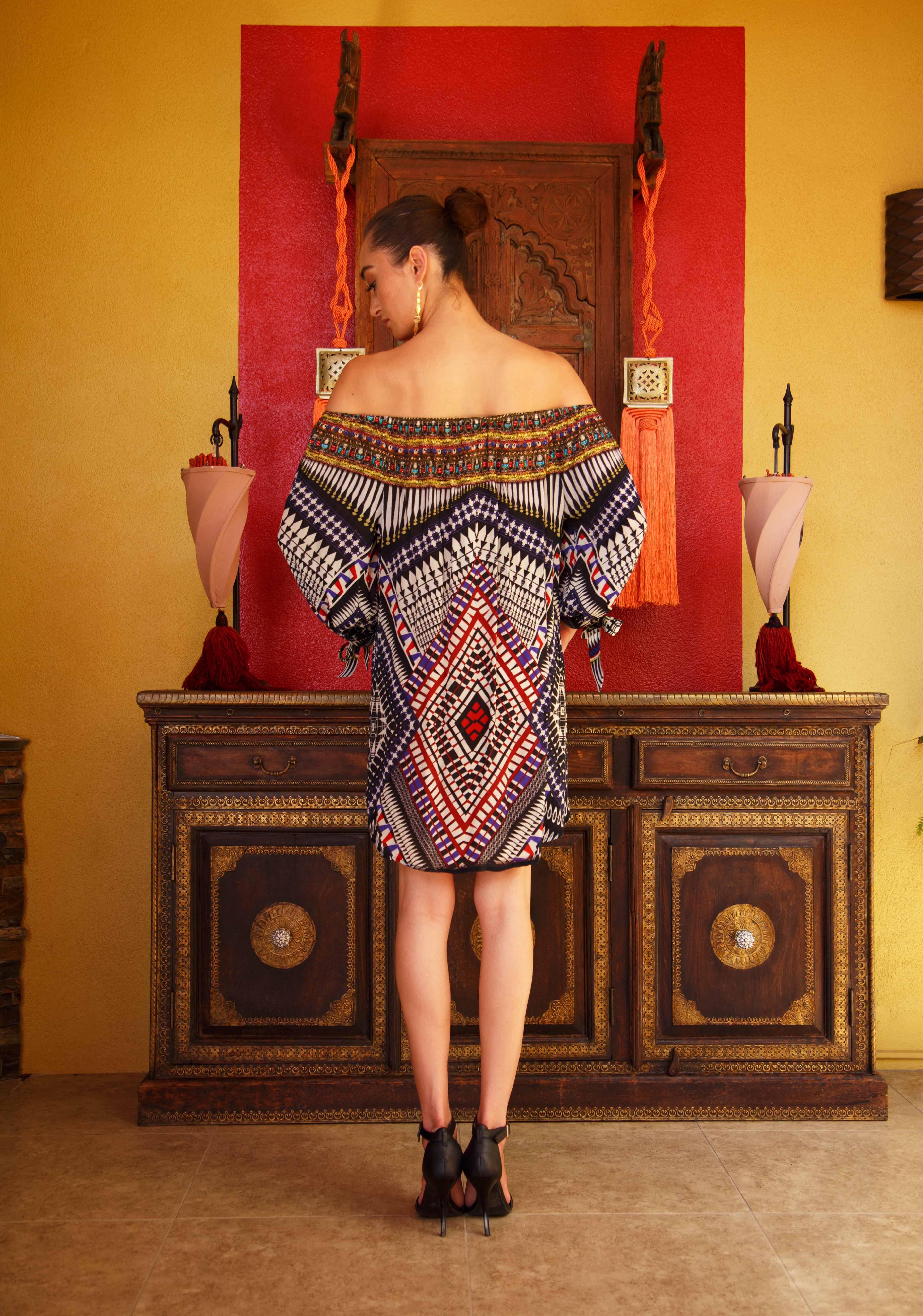 Caviar Black  Print Shift Dress